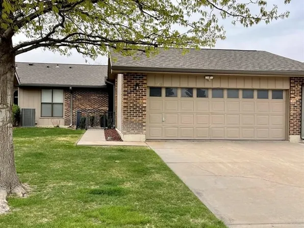 5106 17th Street Ter, Great Bend, KS 67530