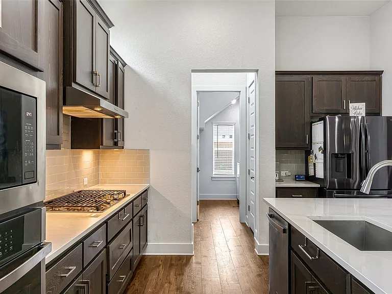 6721 Empresa Dr — Photo 11