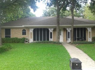 453 Chisolm Trl, Hurst, TX 76054