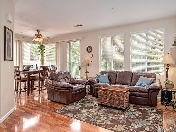 Living Room - Dining