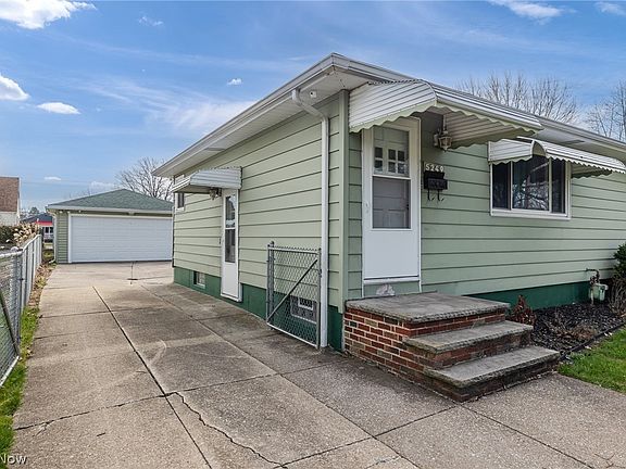 4th image of 5249 W 150th St
