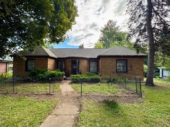 120 North Madison Street, Evansville, WI 53536