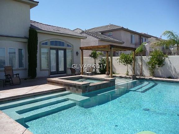 2nd image of 7428 Royal Crystal St
