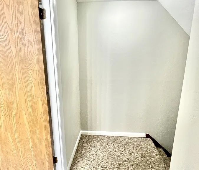 444 Tanglewood Ln — Photo 37