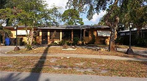 1st image of 1610 SW 33rd Ave