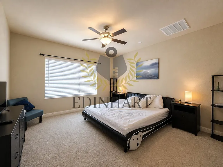 1138 S Simon St — Photo 11