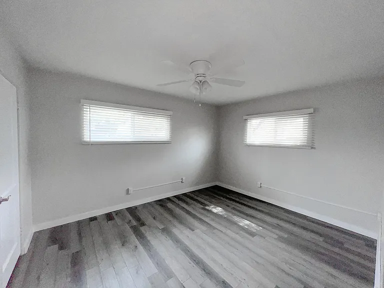 6848 N 10th Pl #1 — Photo 8