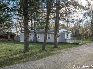 8861 Peck Rd, Greenville, MI 48838