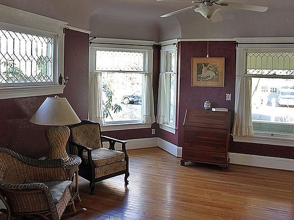 Leaded glass windows