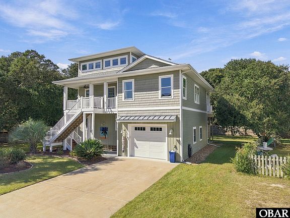 5th image of 220 W Barracuda Dr
