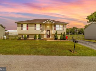 207 Preston Pl, Ranson, WV 25438