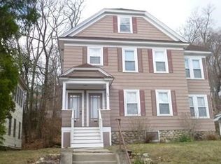26 Howland Ter, Worcester, MA 01602