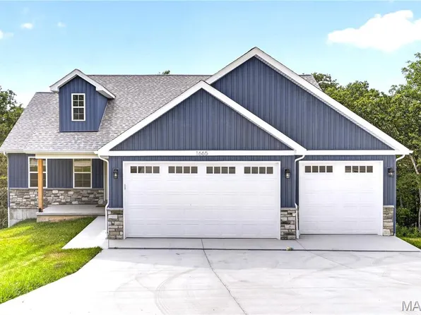 1665 Scenic Dr, Festus, MO 63028