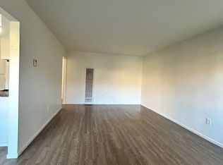 1521 E Canfield Ln APT 1, Anaheim, CA 92805
