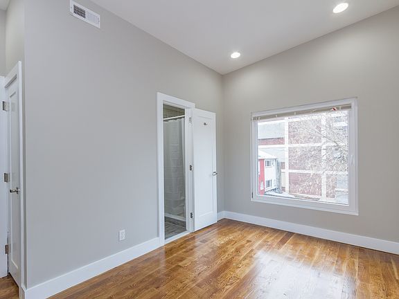 4th image of 4450 Griscom St