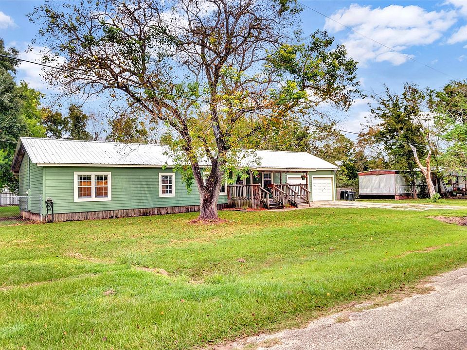 1st image of 7505 Honeysuckle Ln