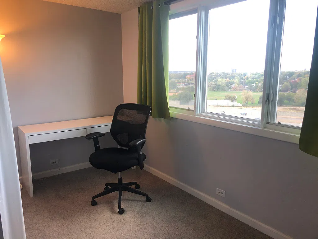 2 bed, 885 sqft, $1,800 — Photo 4