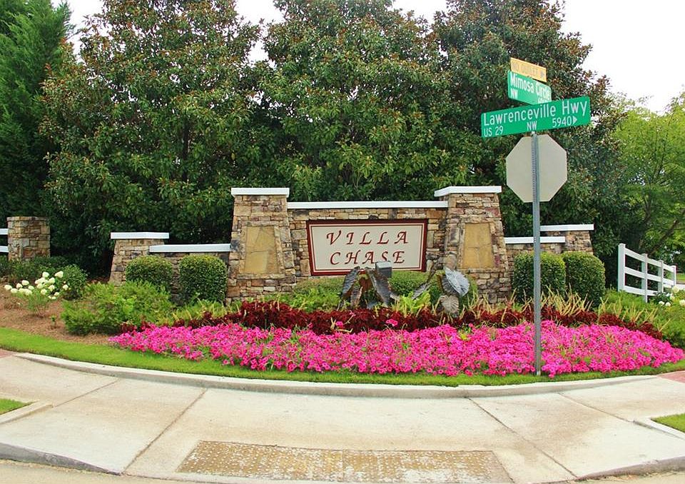 1st image of 305 Villa Place Ct
