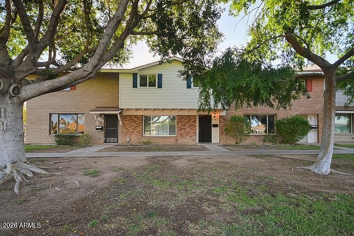 1st image of 4550 N 15TH Avenue
