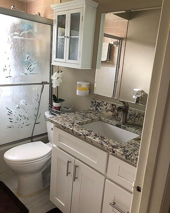 1st image of 784 Royal Palm Dr