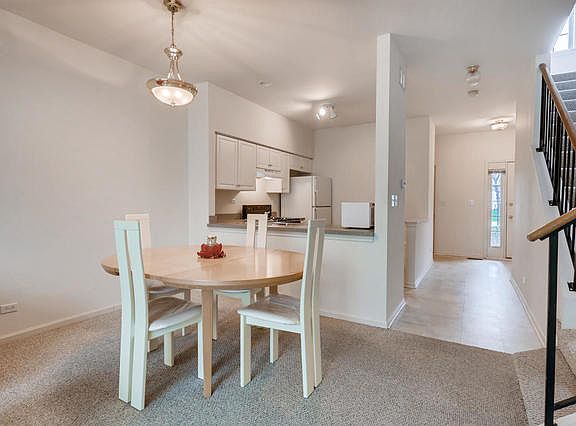 5th image of 2737 Odlum Dr