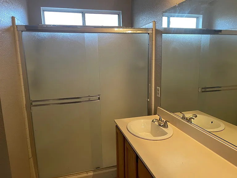 2234 Prestwick St — Photo 21