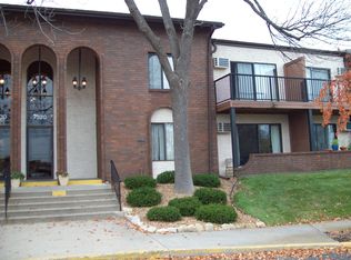 7320 York Ave S APT 111, Edina, MN 55435