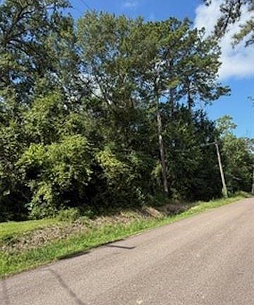 3rd image of 510 Spoonmore Rd