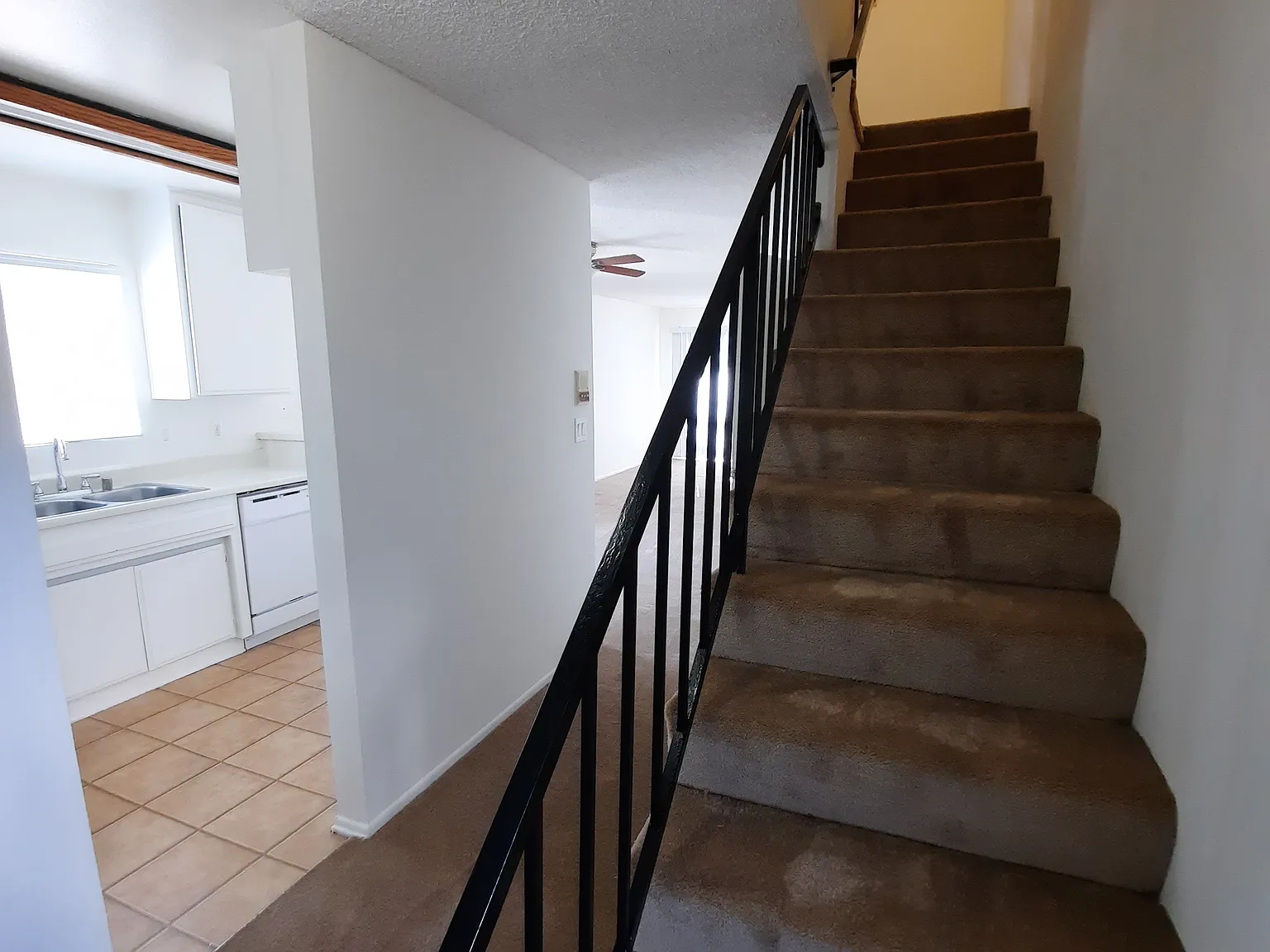 17331 Chatsworth St — Photo 2