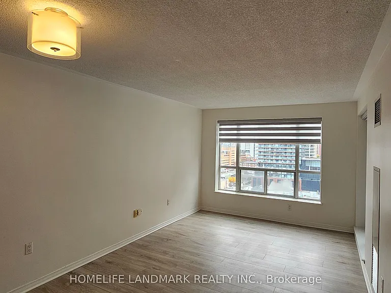 887 Bay St #1402 — Photo 11
