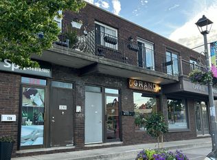 132 Kerr St, Oakville, ON L6K 3A7
