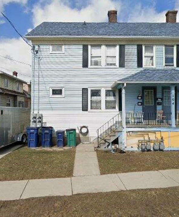 1st image of 104 Esser Ave