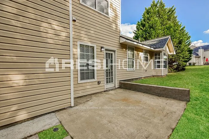 3395 Spring Mesa Dr — Photo 14