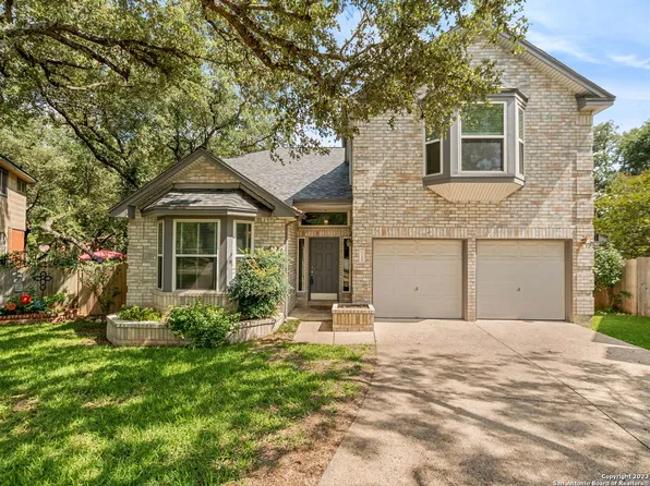2106 MOLLYS WAY DR, San Antonio, TX 78232