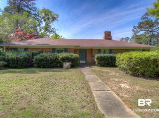 616 Hancock Rd, Fairhope, AL 36532