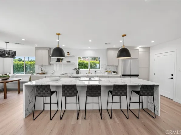 5703 Crebs Ave, Tarzana, CA 91356