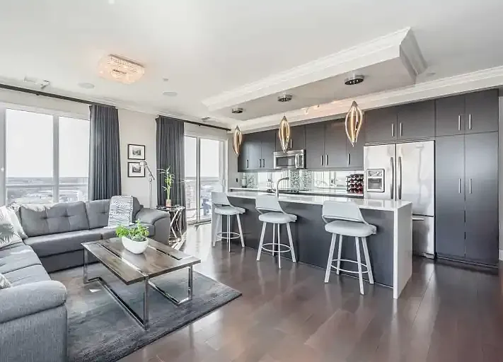 160 Macdonell St #1607 — Photo 4