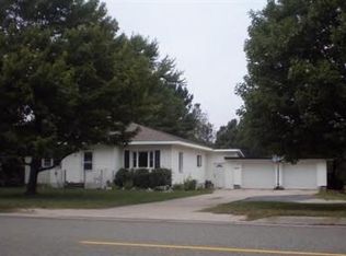 6274 W Bryant Rd, Ludington, MI 49431