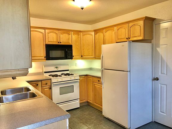 4th image of 4323 Cleveland Ave