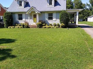 415 E Main St, Waverly, TN 37185