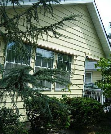 3rd image of 5 Lexington Drive #D