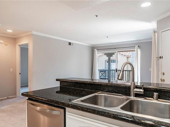 4th image of 2800 Keller Dr APT 70