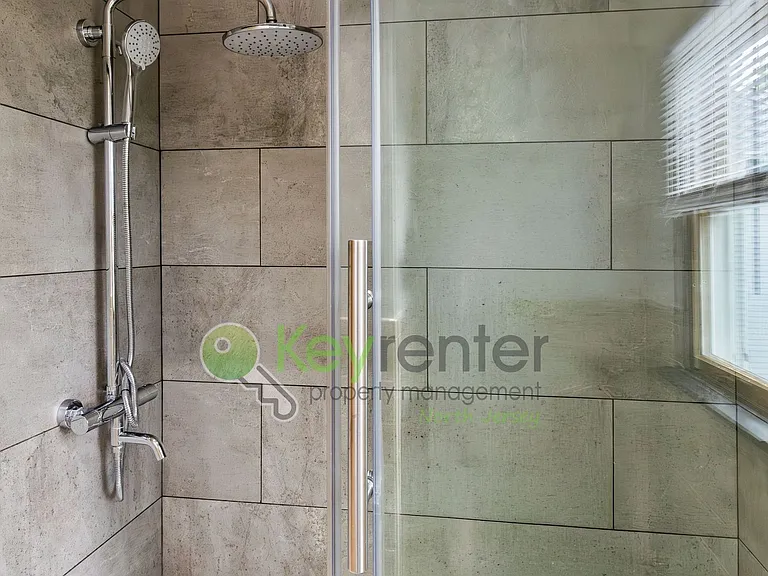 755 Spring Valley Rd — Photo 24
