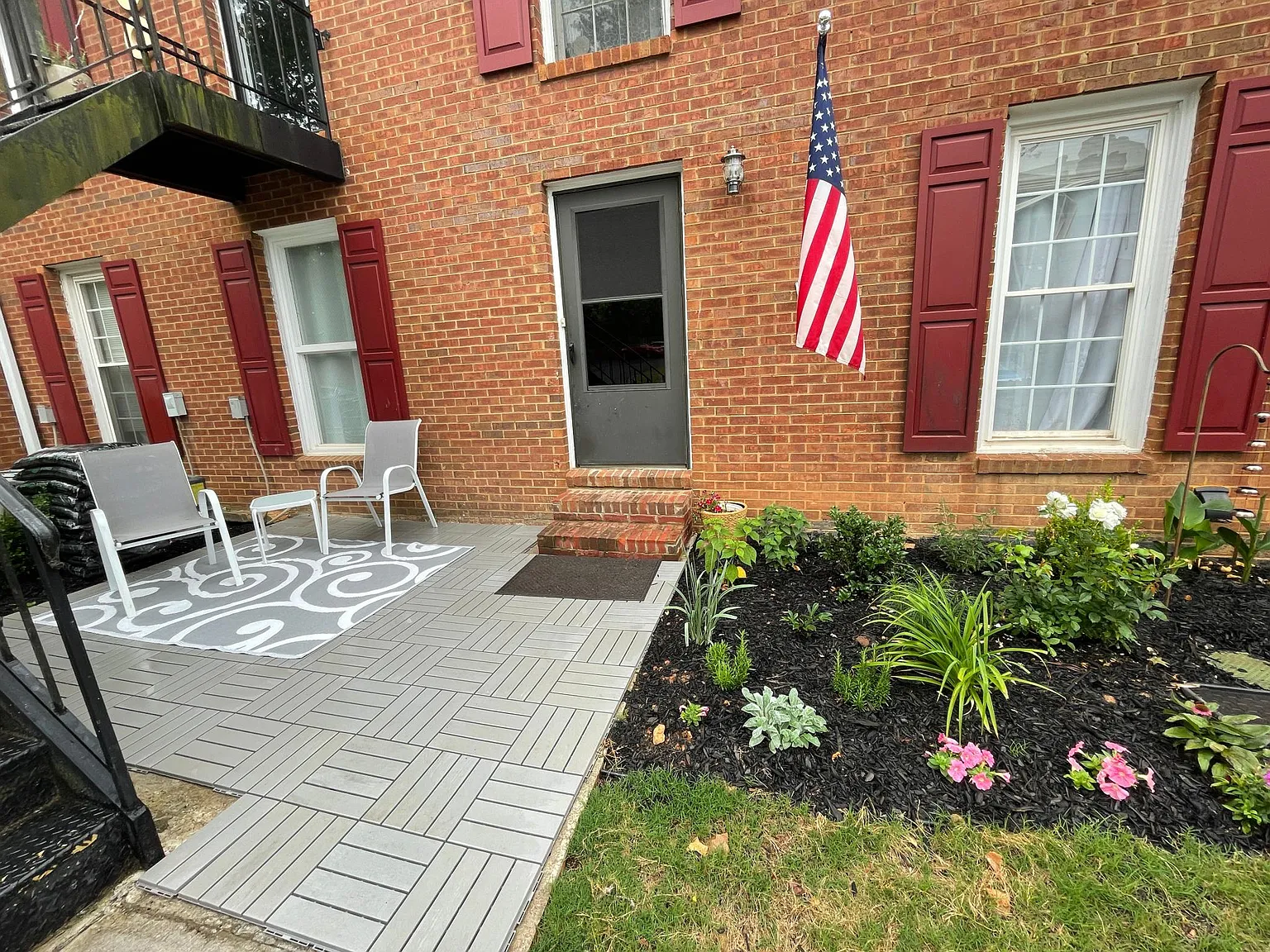 1166 Booth Rd — Photo 1