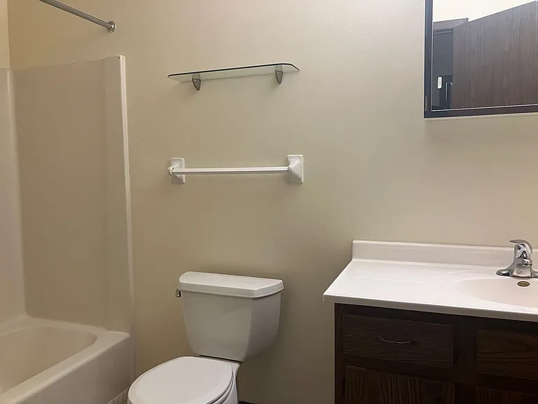 380 Mill Ave — Photo 12
