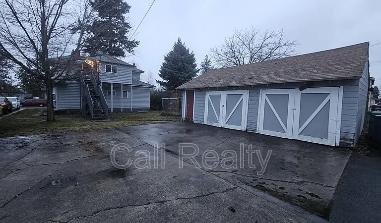 714 W Kiernan Ave #A — Photo 15