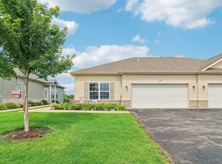 929 Yorktown St, McHenry, IL 60050