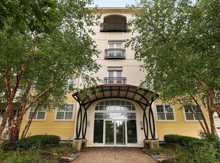 977 Harris Rd UNIT 23, Grayslake, IL 60030