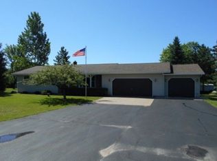 5645 Jurgella Ln, Stevens Point, WI 54482