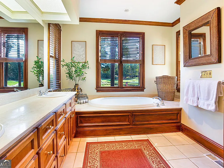 1060 Emerald View Dr — Photo 19